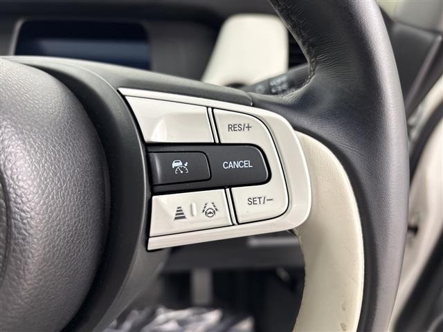 Honda FIT 2023 8047701-3
