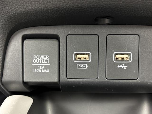 Honda FIT 2023 8047701-9
