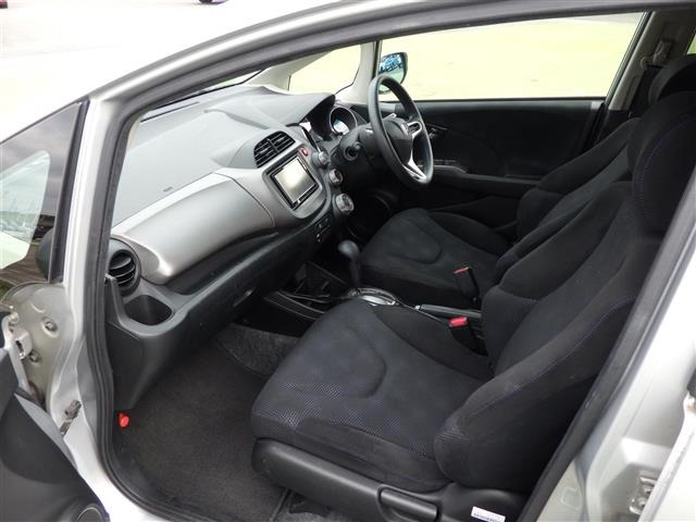 Honda FIT 2011 8047710-3