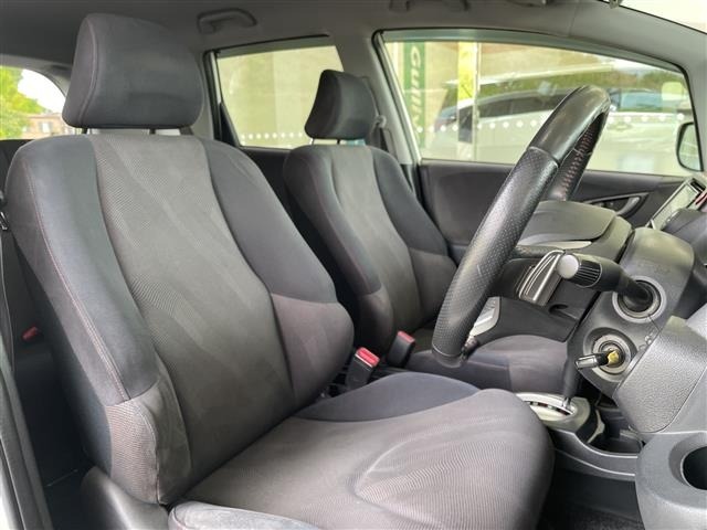 Honda FIT 2009 8047711-2