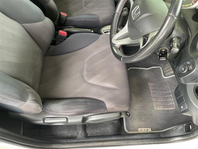 Honda FIT 2009 8047711-4