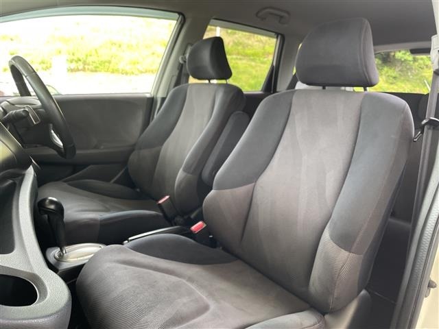 Honda FIT 2009 8047711-6