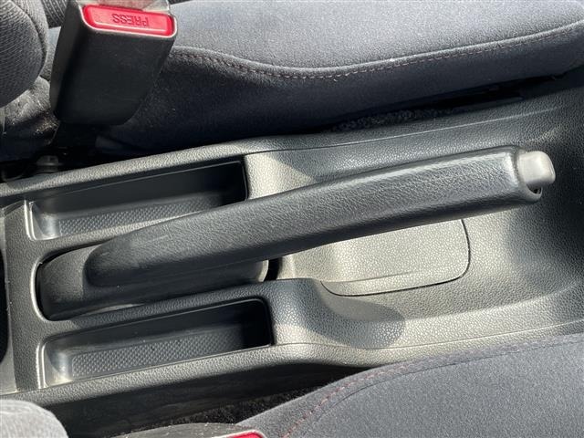 Honda FIT 2009 8047711-9