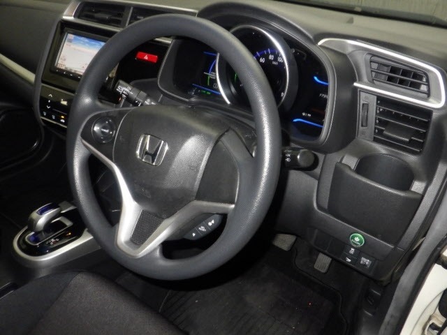 Honda FIT 2015 8047834-3