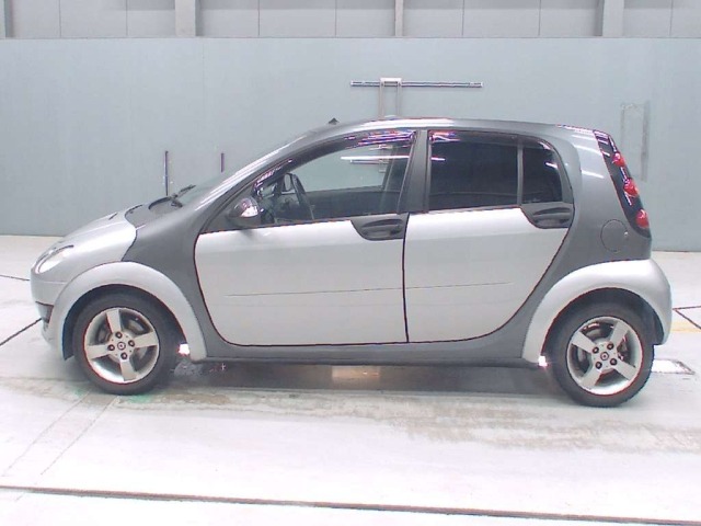 Smart FORFOUR 2004 8048884-4