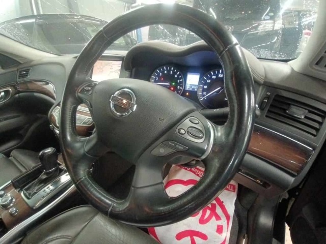 Nissan FUGA 2011 8048406-9