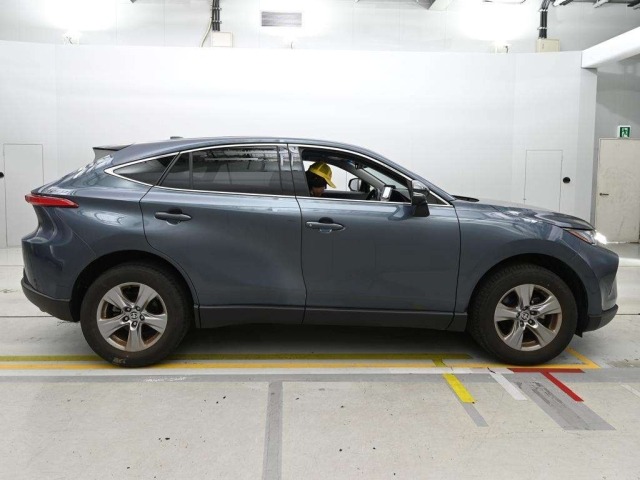 Toyota HARRIER 2023 8048902-3