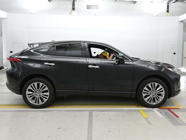 Toyota HARRIER 2021 8048905-3
