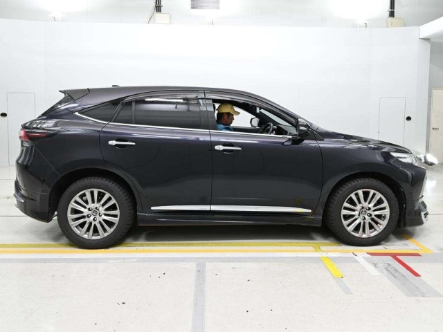 Toyota HARRIER 2018 8048910-3