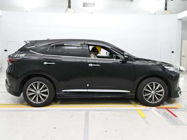Toyota HARRIER 2019 8048911-3