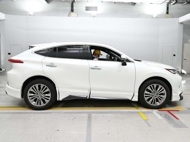 Toyota HARRIER 2021 8048912-3