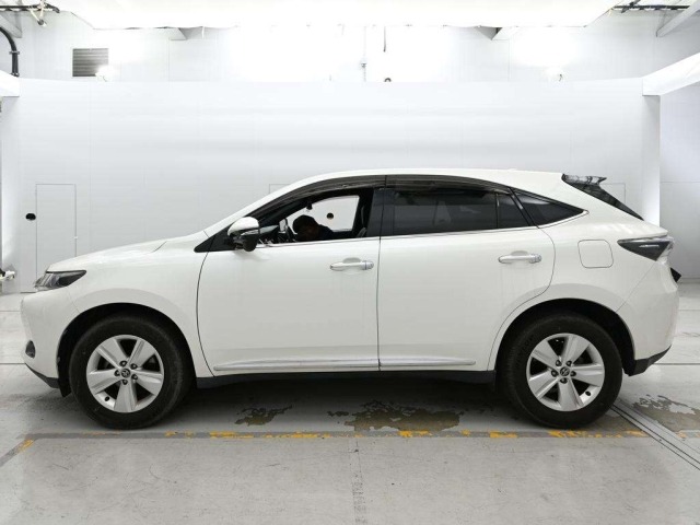 Toyota HARRIER 2016 8048913-4