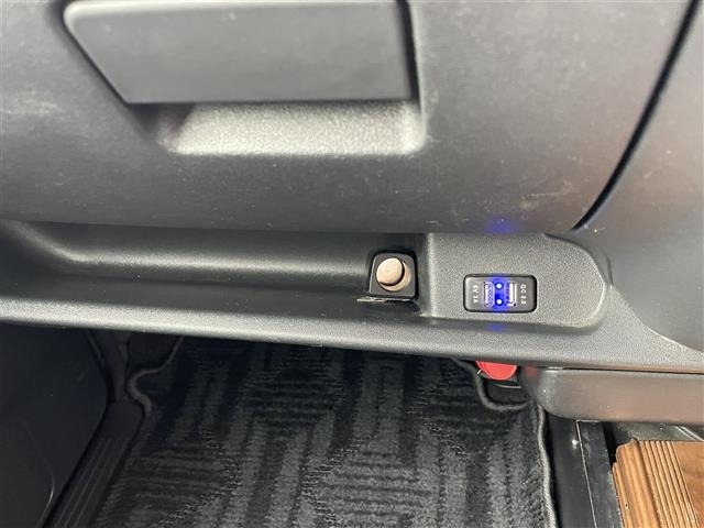 Toyota HIACE VAN 2013 8045760-4