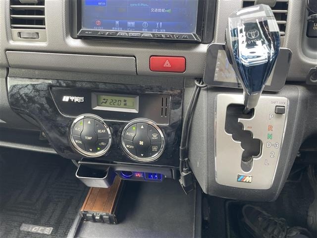 Toyota HIACE VAN 2013 8045760-7