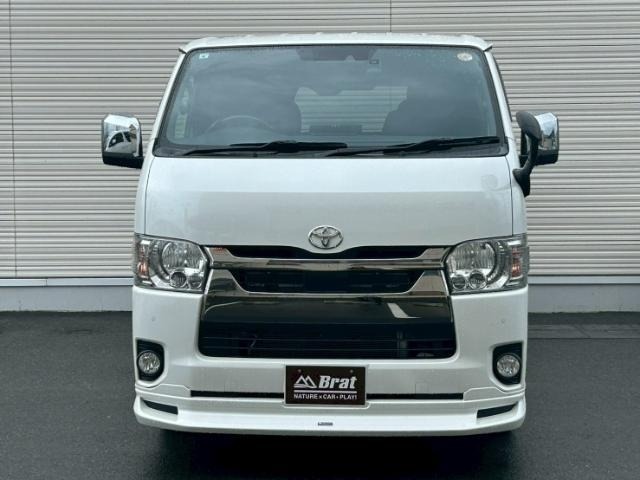 Toyota HIACE VAN 2021 8045761-15