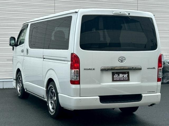 Toyota HIACE VAN 2021 8045761-21