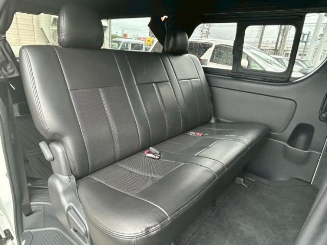 Toyota HIACE VAN 2021 8045761-6