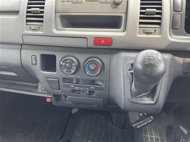 Toyota HIACE VAN 2009 8045765-13