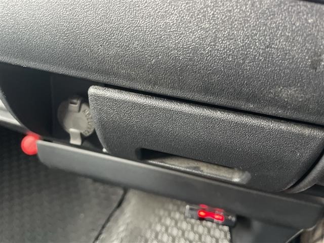 Toyota HIACE VAN 2023 8045771-10