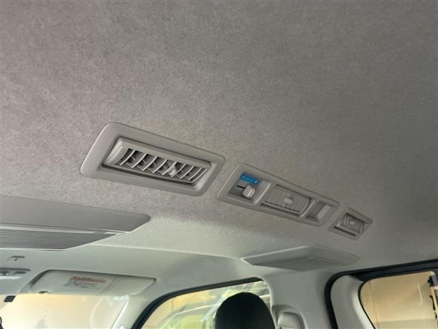 Toyota HIACE VAN 2023 8045771-20