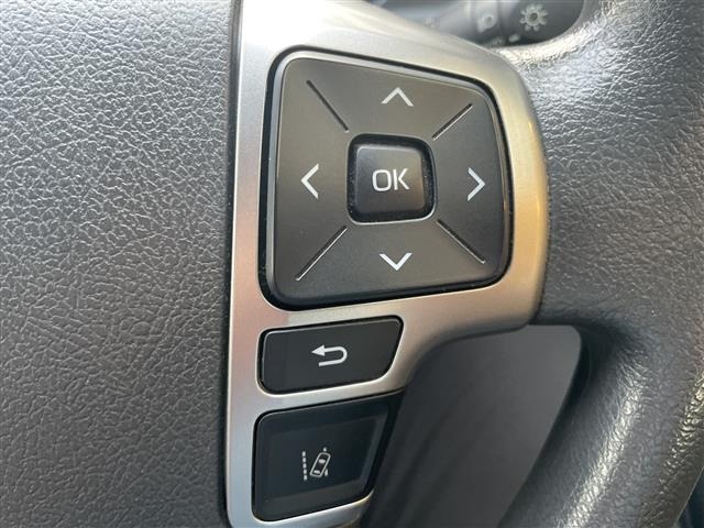 Toyota HIACE VAN 2023 8045771-21