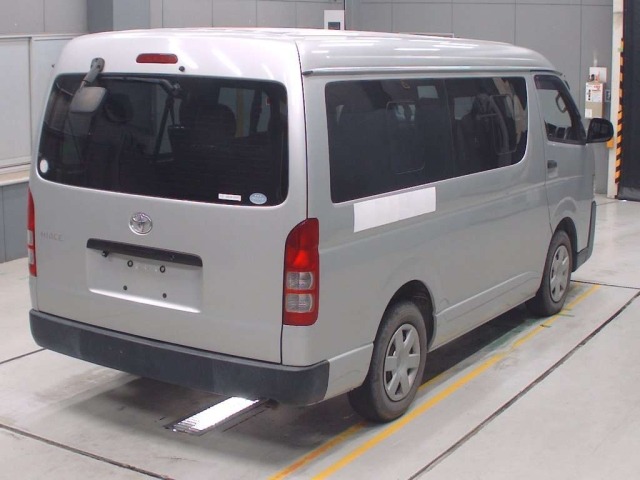 Toyota HIACE WAGON 2017 8046946-1