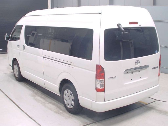 Toyota HIACE WAGON 2020 8046950-6