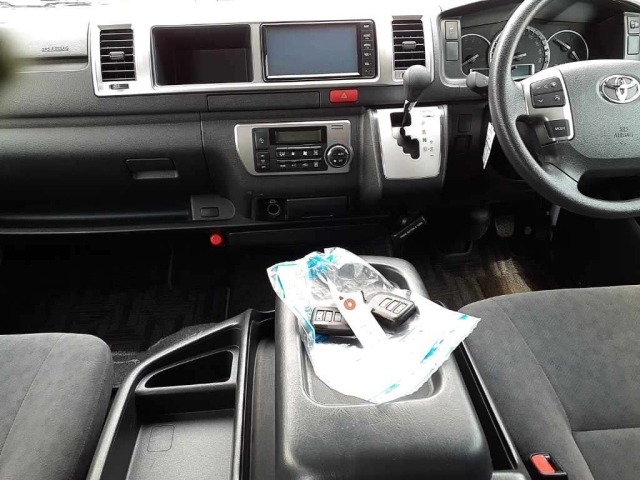 Toyota HIACE WAGON 2020 8046950-9
