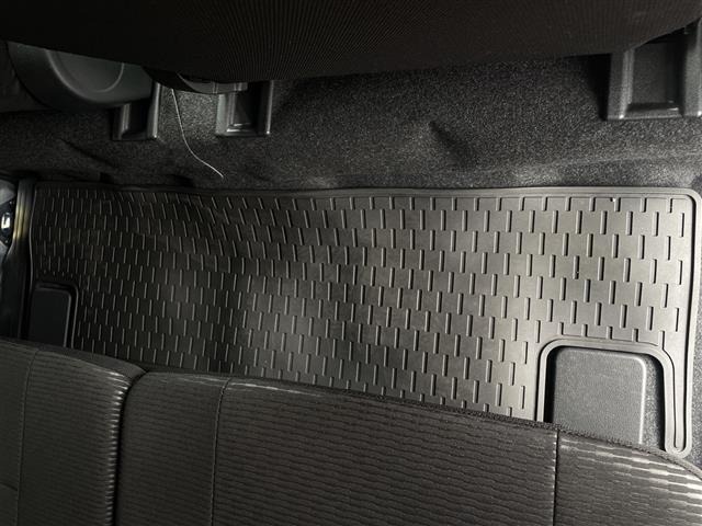 Daihatsu HIJET VAN 2026 8046689-21