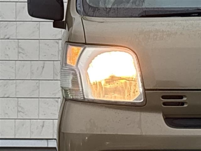 Daihatsu HIJET VAN 2015 8046703-11