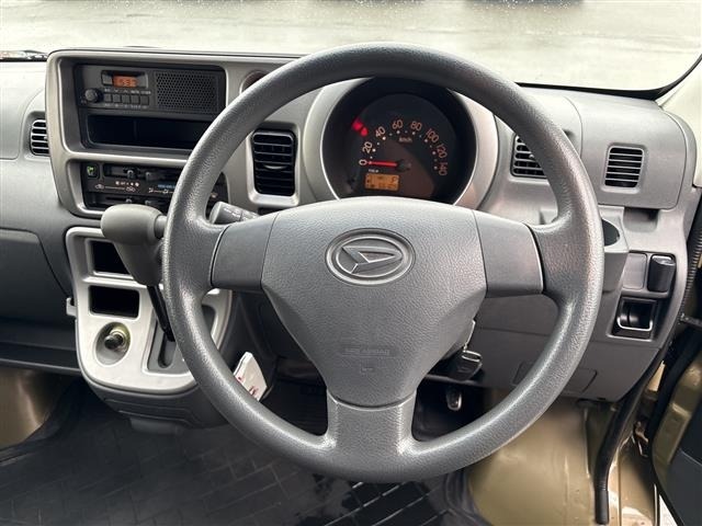 Daihatsu HIJET VAN 2015 8046703-14