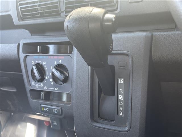 Daihatsu HIJET VAN 2022 8046719-3