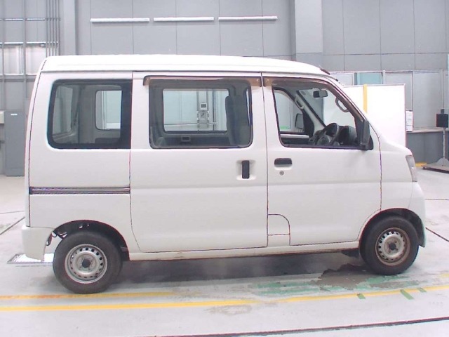Daihatsu HIJET VAN 2016 8046824-3
