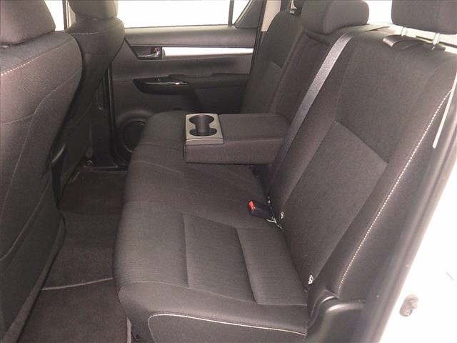 Toyota HILUX 2023 8051009-7