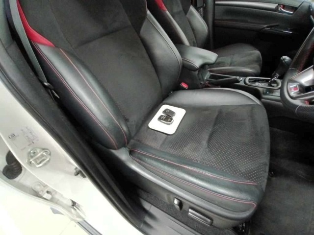 Toyota HILUX 2022 8051016-10