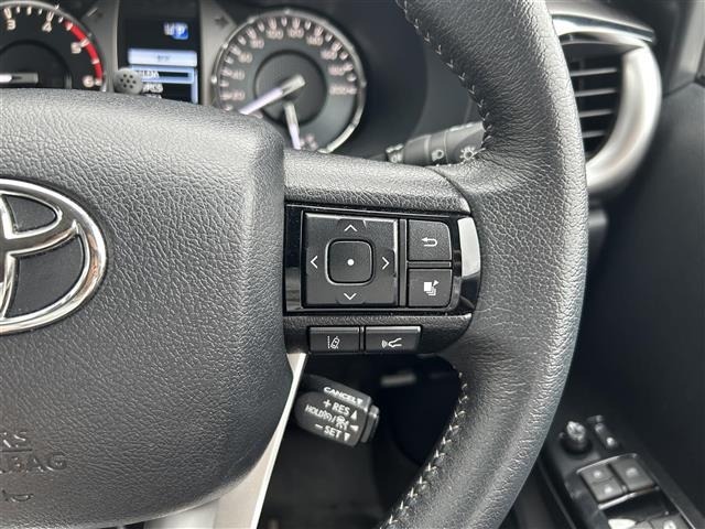 Toyota HILUX 2022 8051135-11