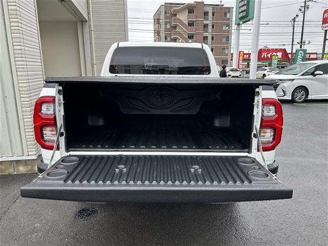 Toyota HILUX 2022 8051135-3
