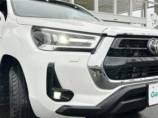 Toyota HILUX 2022 8051135-5