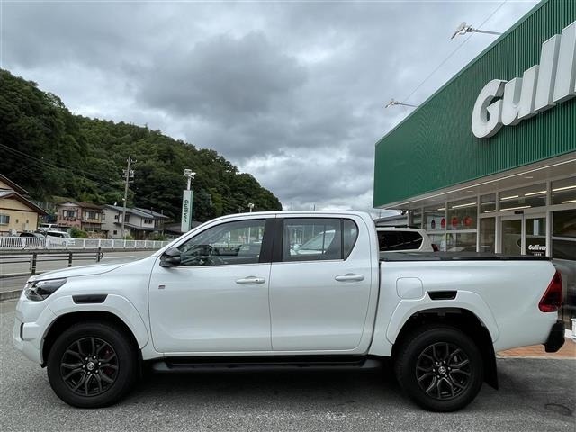 Toyota HILUX 2024 8051154-17