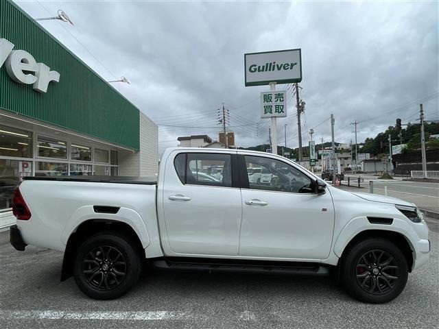 Toyota HILUX 2024 8051154-21