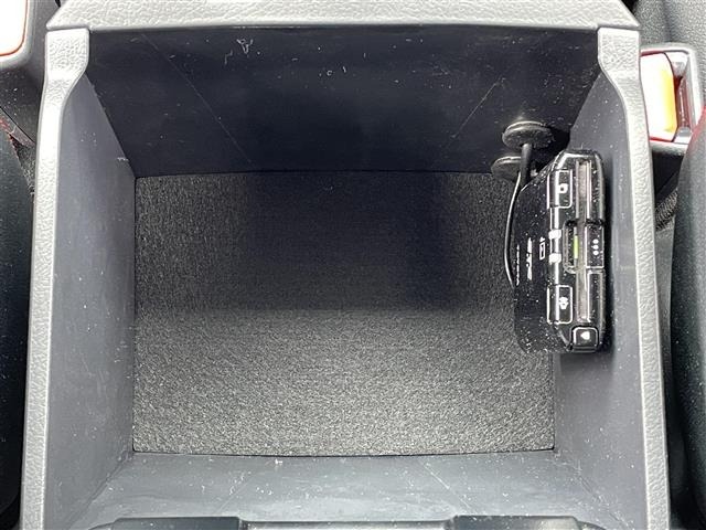 Toyota HILUX 2024 8051154-6