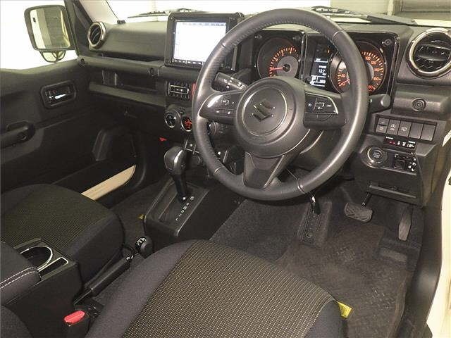 Suzuki JIMNY SIERRA 2024 8050020-3