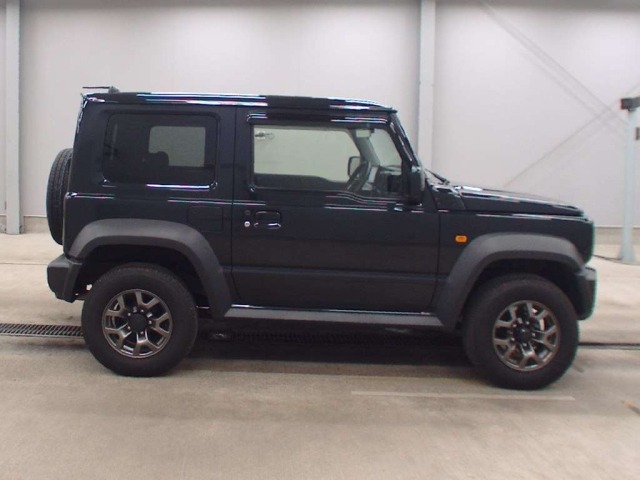 Suzuki JIMNY SIERRA 2024 8050057-3