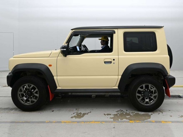 Suzuki JIMNY SIERRA 2022 8050062-4