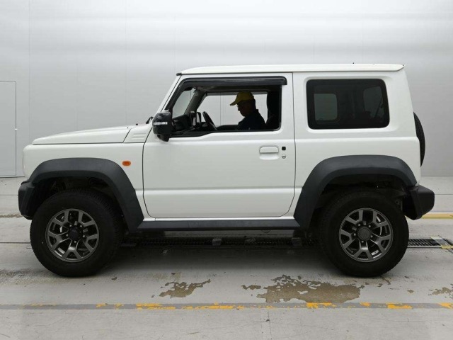 Suzuki JIMNY SIERRA 2018 8050064-4