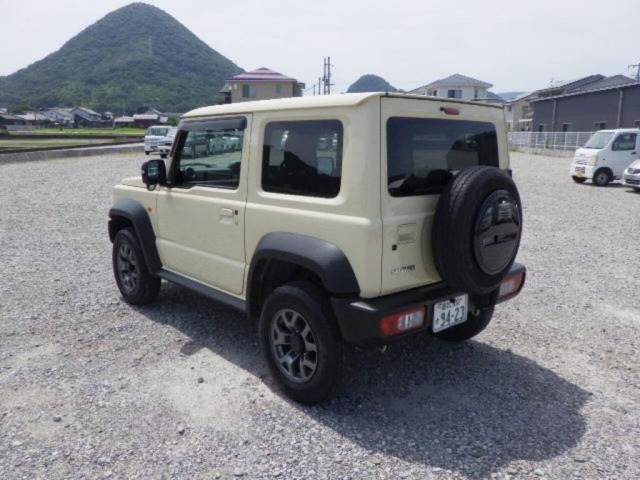 Suzuki JIMNY SIERRA 2023 8050070-1