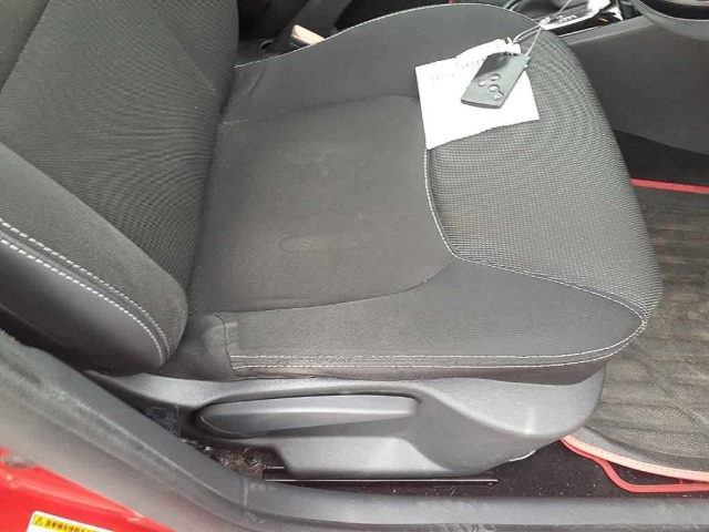 Renault LUTECIA 2016 8050654-10