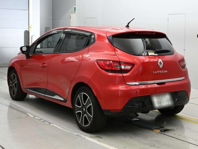 Renault LUTECIA 2016 8050654-6