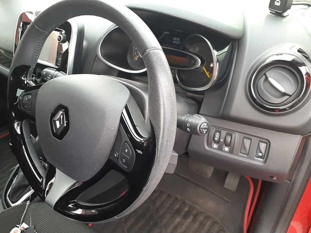 Renault LUTECIA 2016 8050654-9
