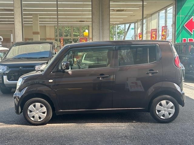 Nissan MOCO 2013 8050332-21